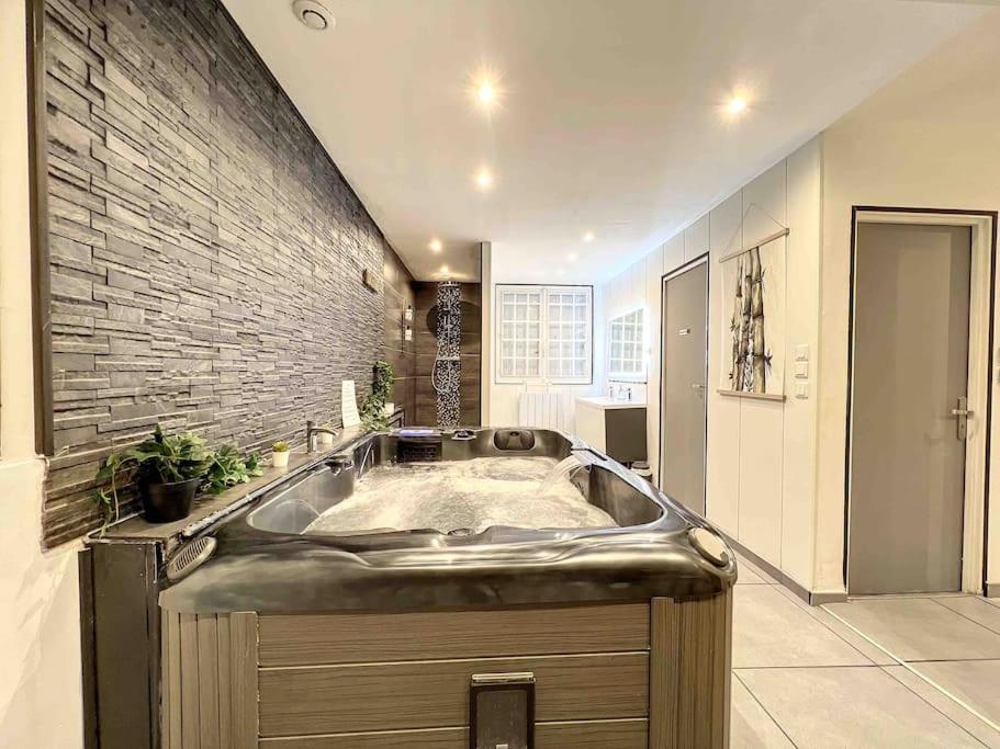 Dream Loft Jacuzzi - Sauna Brest Extérieur photo